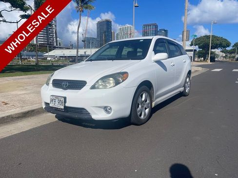 Used 2006 Toyota Matrix FWD image 1