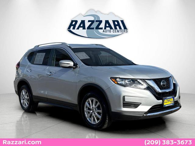 Used 2018 Nissan Rogue SV AWD/4WD image 1