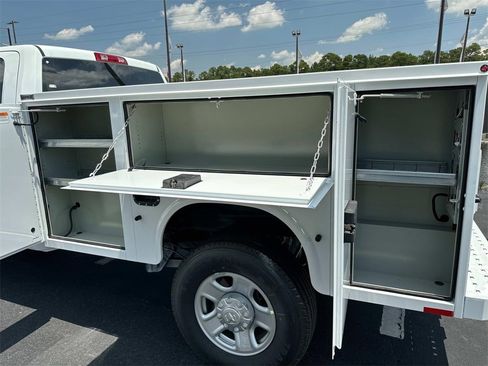 New 2024 RAM 2500 Tradesman w/ Protection Group image 14