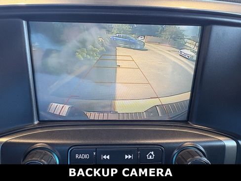 Used 2019 Chevrolet Silverado 1500 LT AWD/4WD image 17