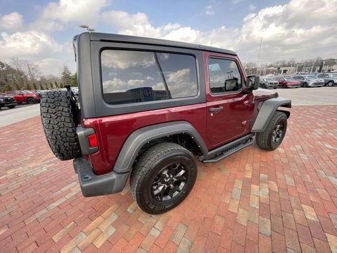 Used 2021 Jeep Wrangler Sport AWD/4WD image 35