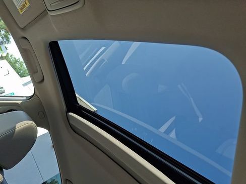 Certified 2024 Honda Civic Touring image 14