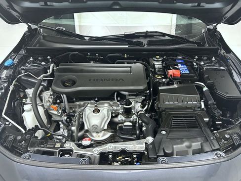 Used 2025 Honda Civic Sport image 24