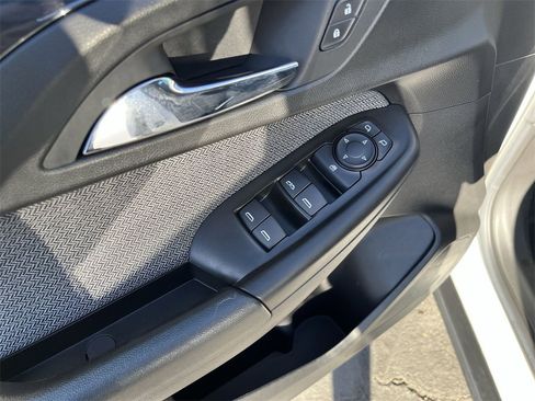 Used 2023 Chevrolet TrailBlazer LT image 22