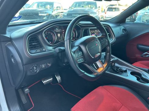 Used 2021 Dodge Challenger R/T Scat Pack w/ Dynamics Package image 31