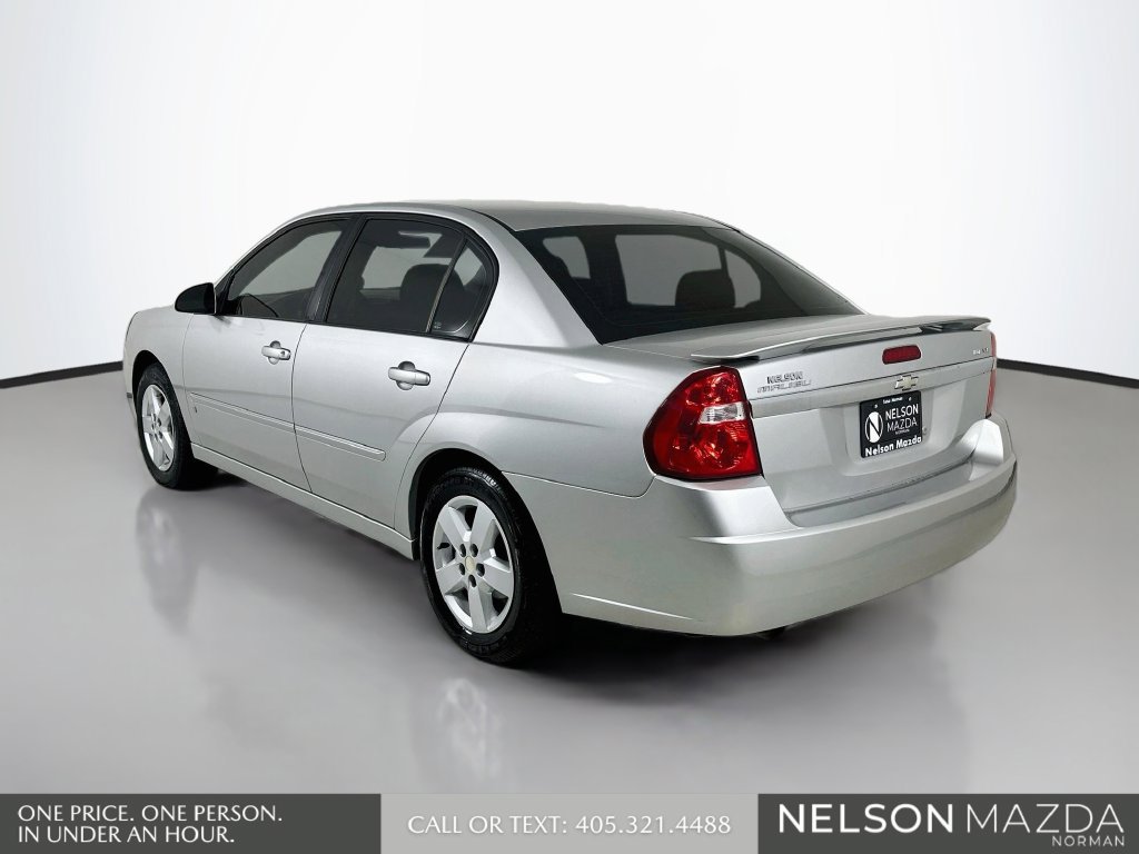 Used 2006 Chevrolet Malibu LT w/ Front Seating Package FWD image 8