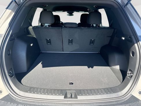 New 2026 GMC Terrain Elevation w/ Black Edition AWD/4WD image 25