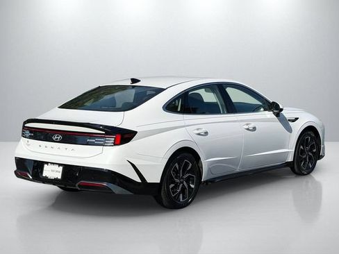 Used 2025 Hyundai Sonata SEL FWD image 7