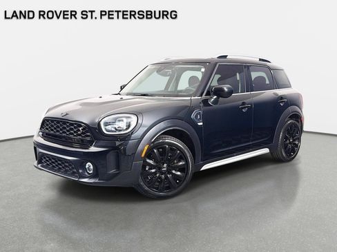 Used 2024 MINI Cooper Countryman S FWD image 1