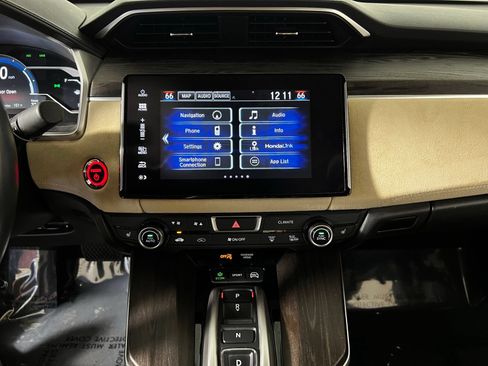 Used 2018 Honda Clarity Touring image 19