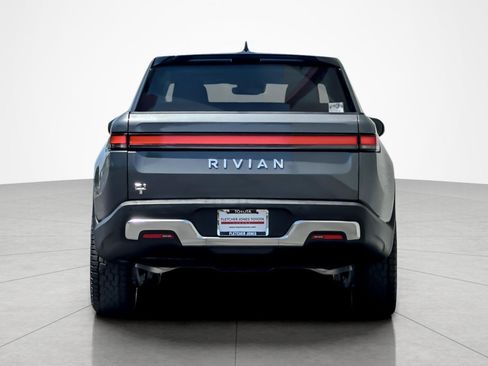 Used 2024 Rivian R1T Adventure Dual AWD/4WD image 4