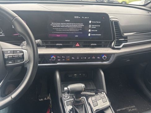 Certified 2023 Kia Sportage X-Line image 10