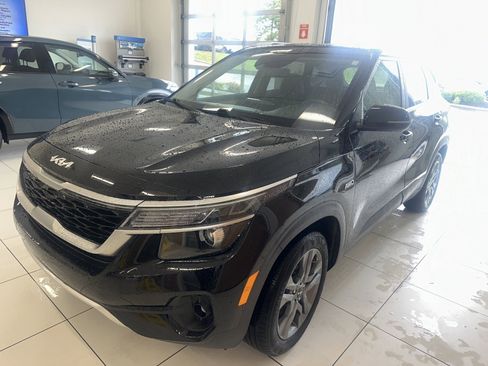 Used 2022 Kia Seltos S AWD/4WD image 13