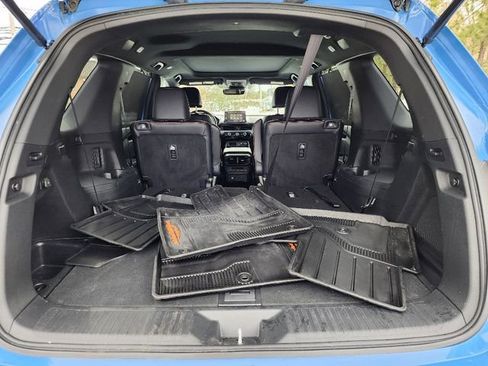 Used 2024 Honda Pilot TrailSport image 17
