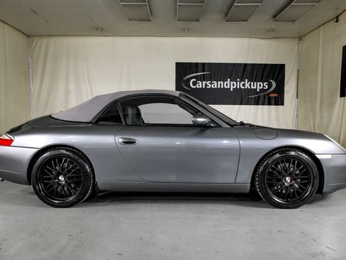 Used 2001 Porsche 911 Carrera RWD image 5