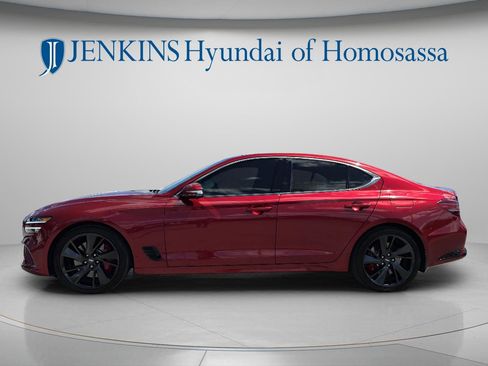 Used 2022 Genesis G70 3.3T RWD image 9