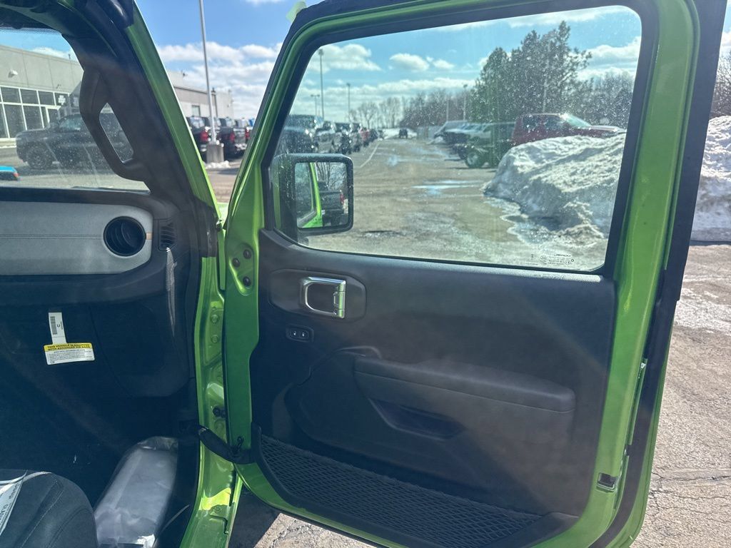 Used 2025 Jeep Gladiator Sport AWD/4WD image 52