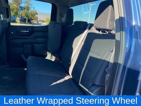 Used 2022 Chevrolet Silverado 1500 LT image 17