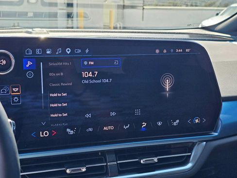 Used 2024 Chevrolet Equinox EV LT w/ LPO, Blackout Package FWD image 26