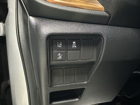 Used 2021 Honda CR-V EX image 16