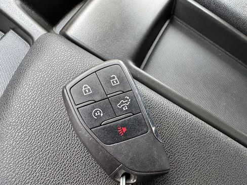Used 2024 GMC Sierra 3500 SLE w/ SLE Convenience Package AWD/4WD image 33