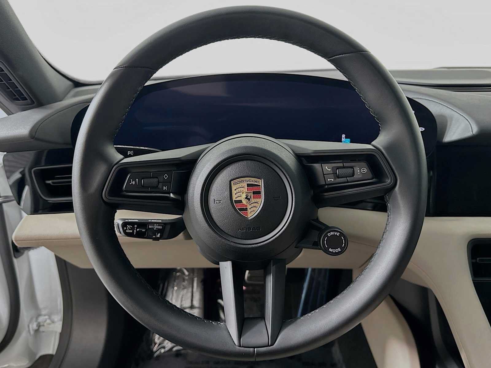 Used 2025 Porsche Taycan RWD image 13