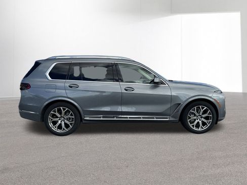 Used 2025 BMW X7 xDrive40i image 36