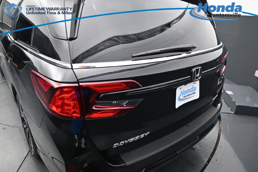 New 2027 Honda Odyssey Elite image 19