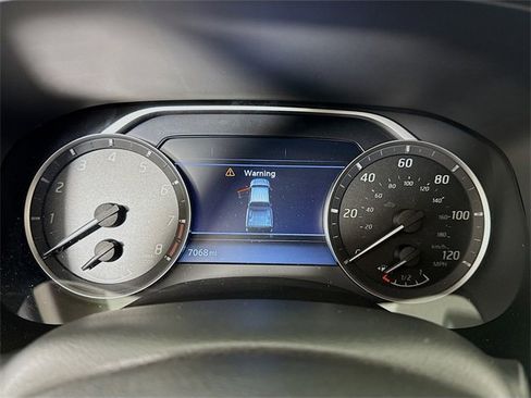 Certified 2025 Nissan Frontier SV w/ SV Convenience Package image 17