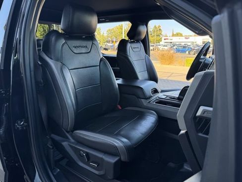 Used 2017 Ford F150 Raptor w/ Equipment Group 802A Luxury AWD/4WD image 16