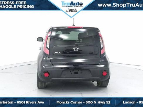 Used 2017 Kia Soul FWD image 20
