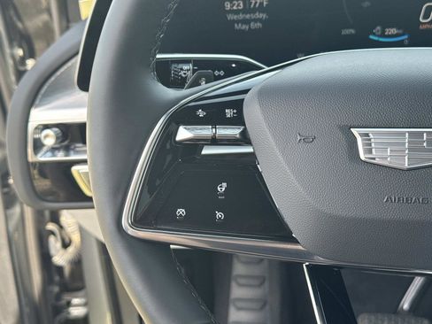 Certified 2025 Cadillac Lyriq Luxury RWD image 30
