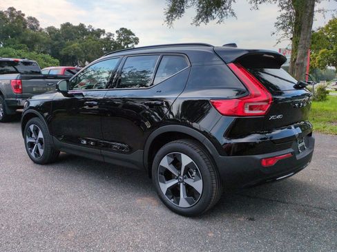 New 2025 Volvo XC40 B5 Plus w/ Protection Package Premier image 6