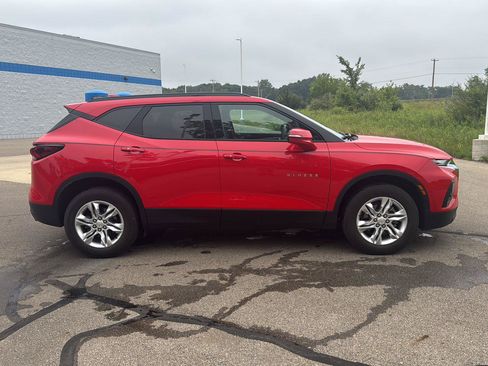 Used 2021 Chevrolet Blazer LT FWD image 6