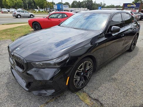 Used 2024 BMW 540i xDrive w/ Executive Package AWD/4WD image 1