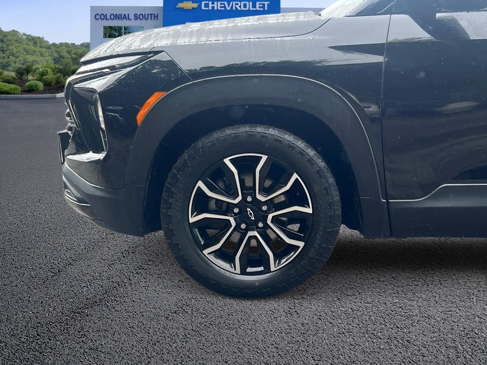 Used 2025 Chevrolet TrailBlazer ACTIV w/ Convenience Package FWD image 11
