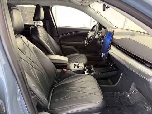 Certified 2023 Ford Mustang Mach-E Select image 15