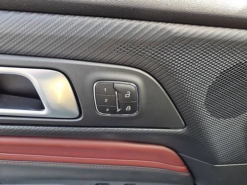 Used 2024 Ford Mustang Premium image 15