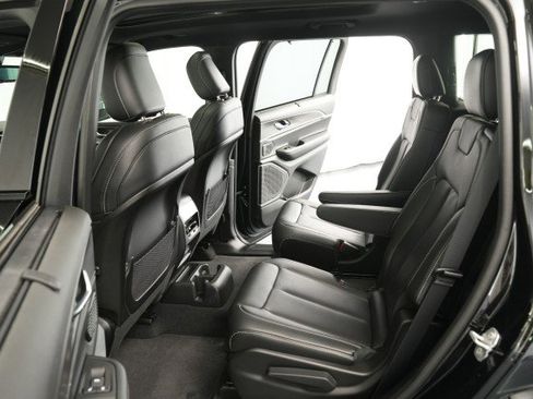 Used 2025 Jeep Grand Cherokee L Limited w/ Luxury Tech Group II image 60