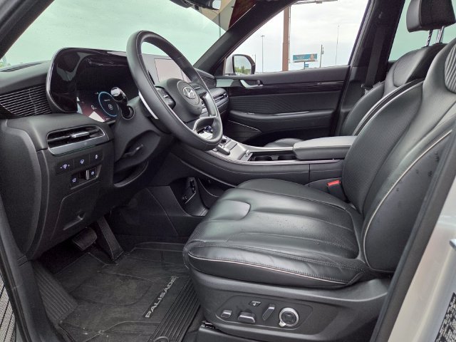 Used 2024 Hyundai Palisade Calligraphy AWD/4WD image 5