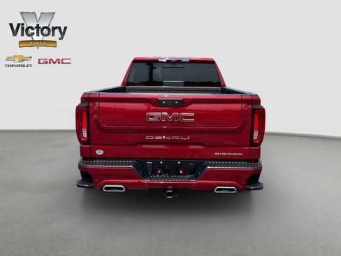 Used 2024 GMC Sierra 1500 Denali AWD/4WD image 5