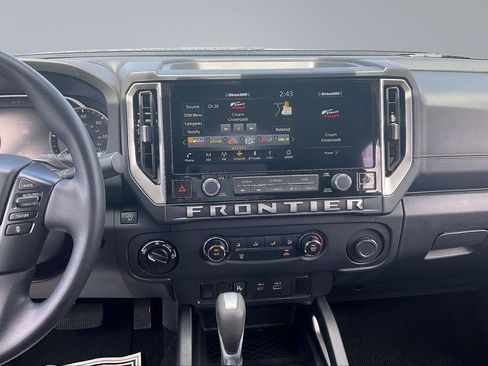 Certified 2026 Nissan Frontier SV w/ Tow Package AWD/4WD image 7