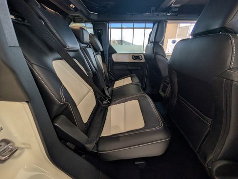 New 2026 Ford Bronco Outer Banks image 7