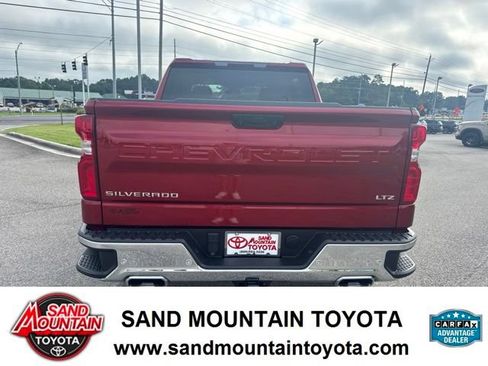Used 2024 Chevrolet Silverado 1500 LTZ AWD/4WD image 4