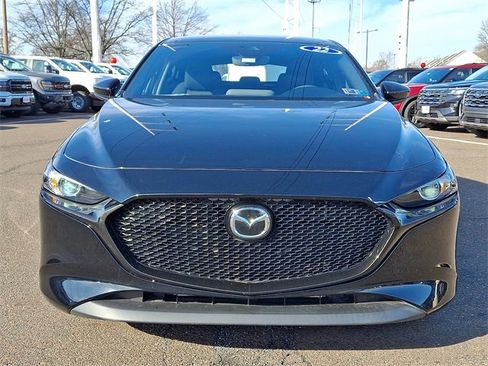 Used 2022 MAZDA MAZDA3 s image 2