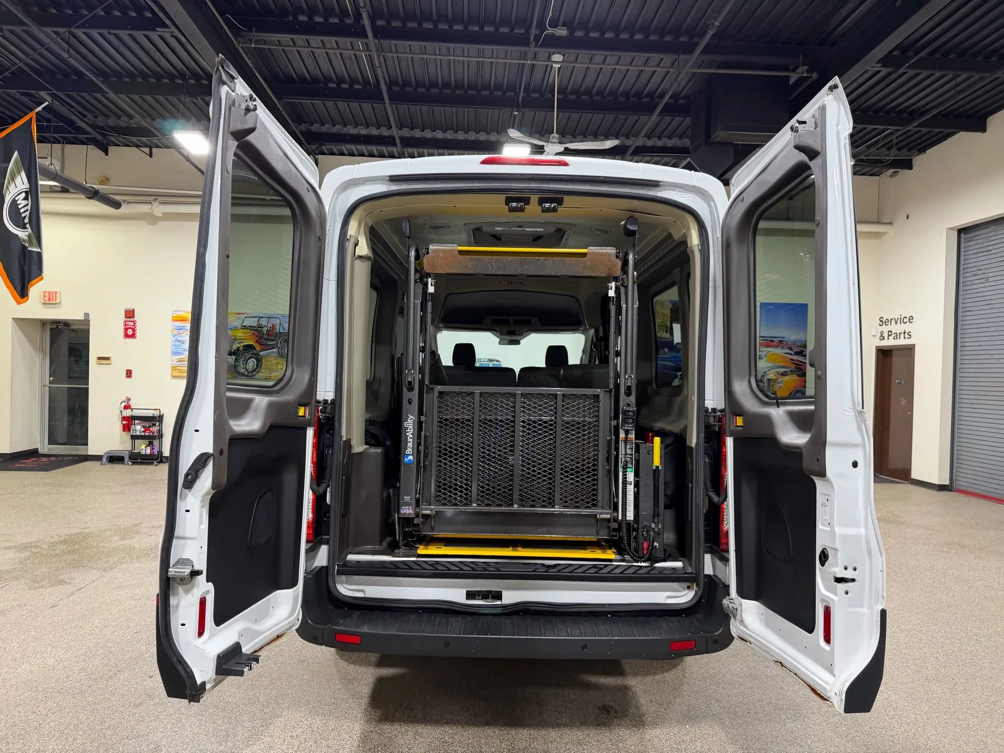 Used 2015 Ford Transit 250 148 Medium Roof RWD image 38
