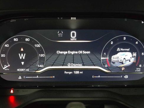 Used 2024 GMC Yukon Denali w/ Advanced Technology Package AWD/4WD image 28
