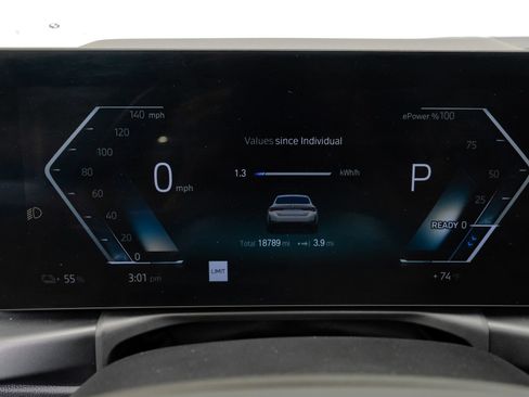Used 2023 BMW i4 eDrive35 w/ Premium Package RWD image 23