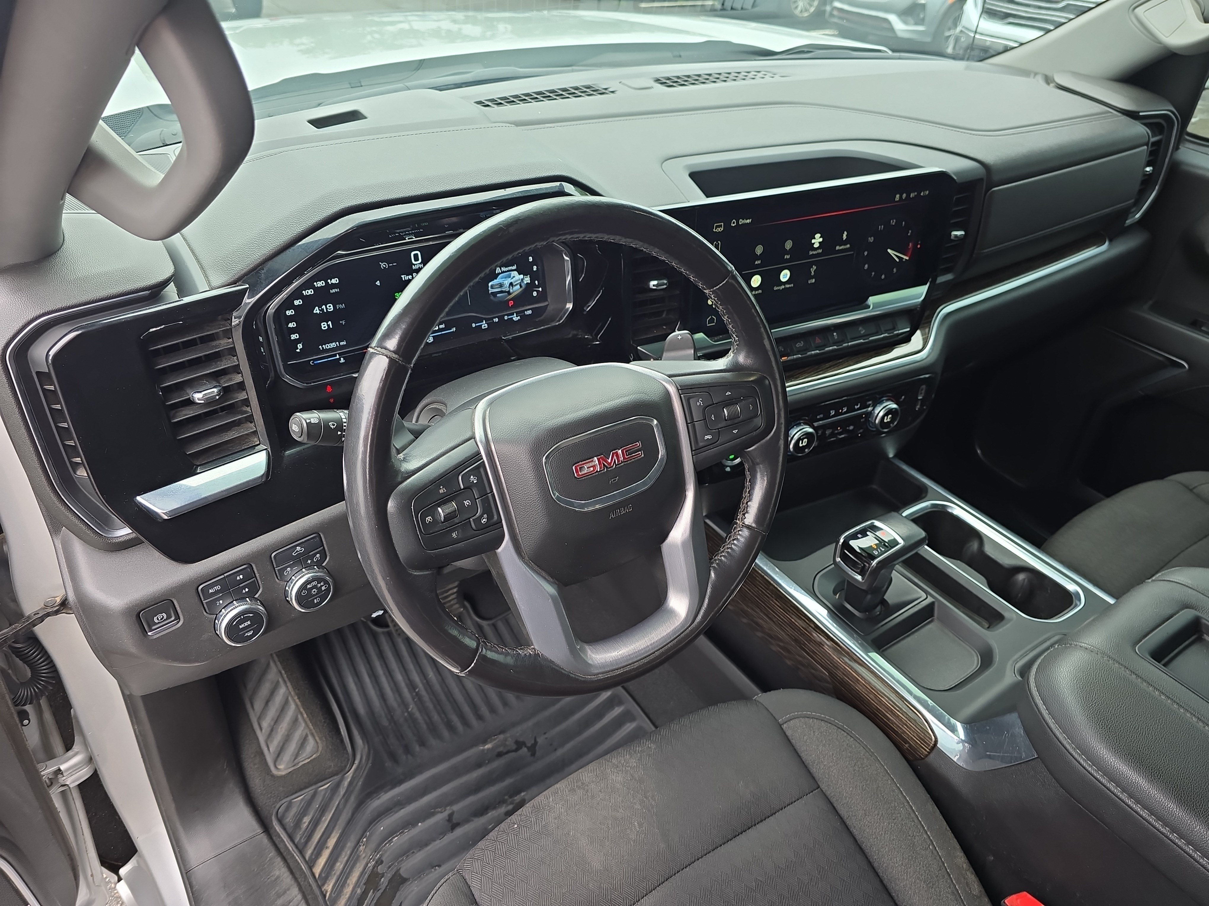 Used 2022 GMC Sierra 1500 Elevation w/ X31 Off-Road Package AWD/4WD image 17