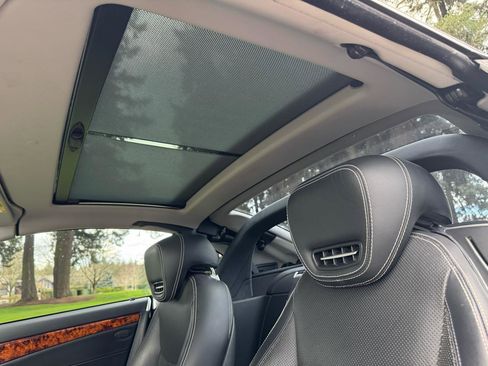 Used 2012 Mercedes-Benz SL 550 SL550 image 40